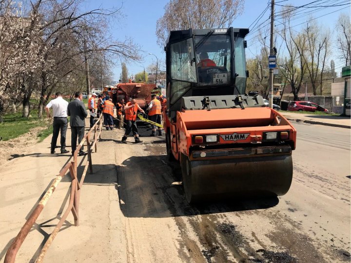 Silvia Radu despre lucrările de asfaltare a drumurilor: Muncim într-un ritm alert 