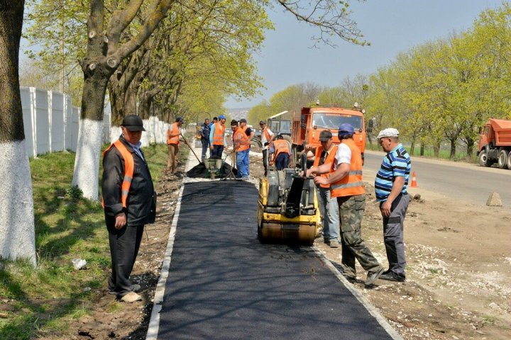 Cimitirul Sfântul Lazăr din Capitală, curățat și pregătit înainte de Paștele Blajinilor