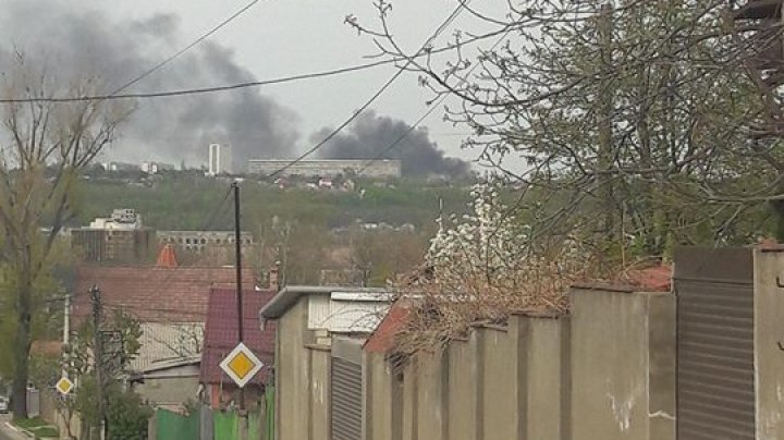 Incendiu puternic la Cimitirul Sfântul Lazăr din Capitală (FOTO)