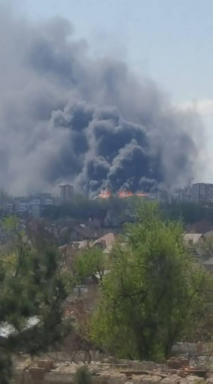 Imagini de la INCENDIUL DE PROPORŢII de la Telecentru, surprinse de martori oculari FOTO/VIDEO