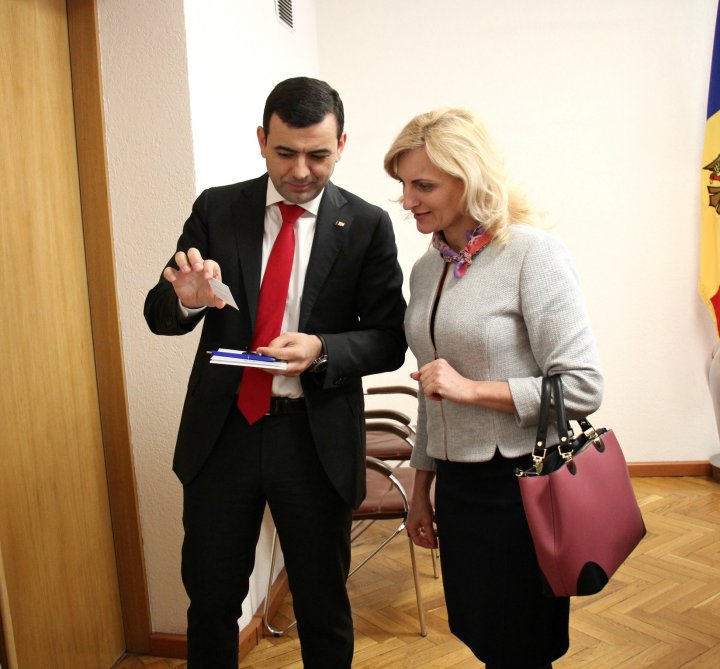 Ministrul Chiril Gaburici salută implicarea autorităților locale în proiectul Drumuri bune pentru Moldova