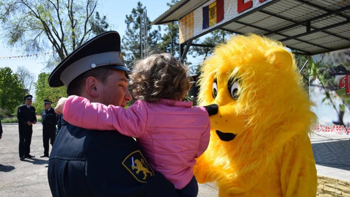 ÎN PREMIERĂ, în oraşul Leova a fost inaugurată o ALEE A SIGURANŢEI.  Proiectul va fi extins în toată ţară (FOTO)