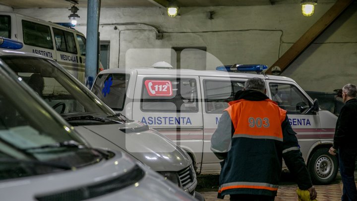 Medicii şi salvatorii, în alertă. O femeie din Capitală a solicitat ajutor la 112, însă apoi nu a mai răspuns