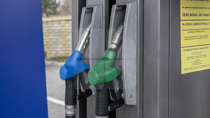 Platforma "Pentru Moldova" cere pedepsirea tuturor celor care profită de scumpirile de pe piaţa petrolieră