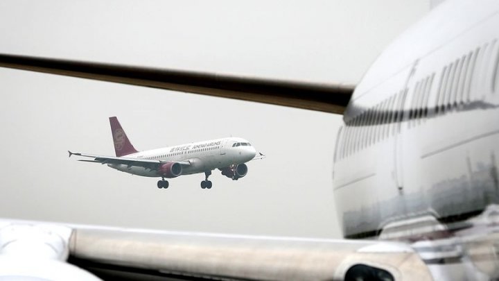 Alertă cu bombă la bordul unui avion care zbura din Singapore în Thailanda