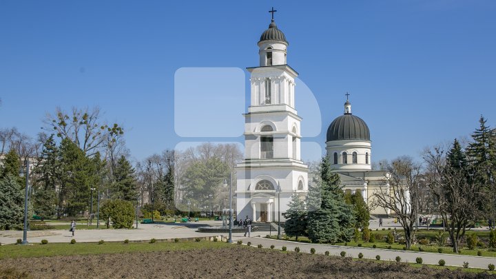 Paştele vine cu TEMPERATURI GENEROASE! Cum va fi vremea în Sâmbăta Mare şi în Noaptea Învierii