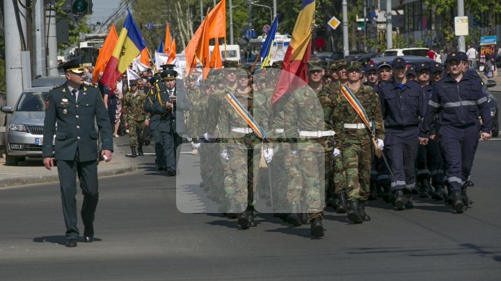 Victimele catastrofei nucleare de la Cernobîl, comemorate astăzi la Chişinău (FOTOREPORT)