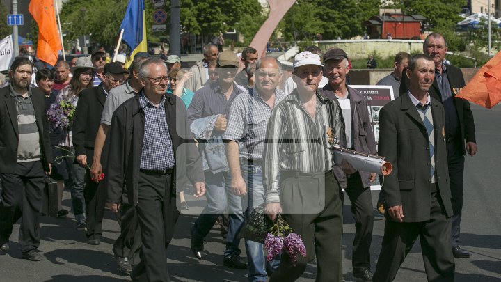 Victimele catastrofei nucleare de la Cernobîl, comemorate astăzi la Chişinău (FOTOREPORT)