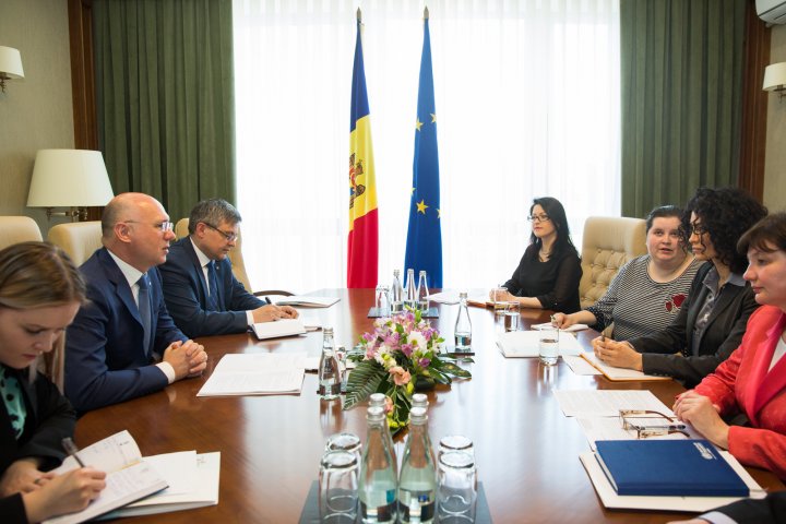 Pregătirile pentru runda mondială 2020 a recensămintelor, în atenția premierului