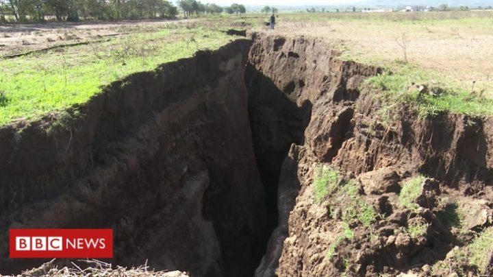 INCREDIBIL! Un continent de pe Terra se va rupe în două mai devreme decât estimau experții (FOTO)