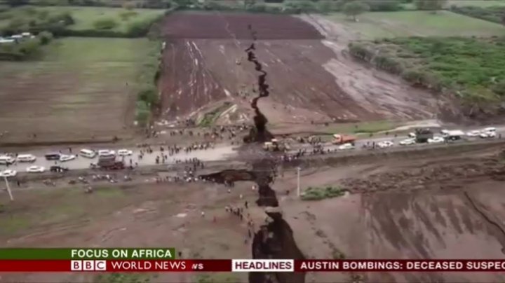 INCREDIBIL! Un continent de pe Terra se va rupe în două mai devreme decât estimau experții (FOTO)