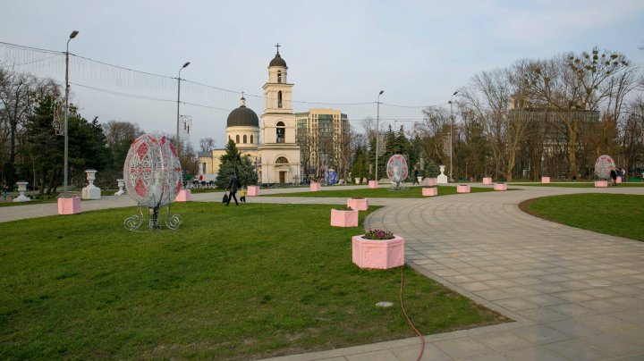 METEO 10 aprilie. Cer senin şi vreme caldă. Ce temperaturi ne aşteaptă 