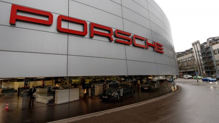 Pecheziții care vizează mai mulți foști sau actuali șefi ai Porsche în Germania