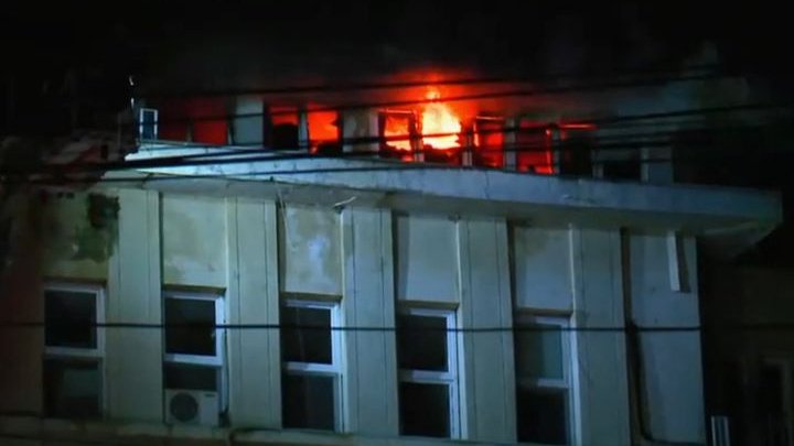 Incendiu puternic la un spital din Iași. Pacienţii au fost evacuaţi de urgență și mutați în alte spitale