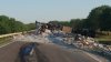 ACCIDENT ÎNGROZITOR în apropiere de Leușeni. Un TIR încărcat cu 22 de tone de borcane s-a răsturnat (FOTO/VIDEO)