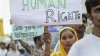 Cutremurător! O fată de 16 ani din India, arsă de vie după ce a fost violată