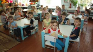 Peste 100 de grădiniţe din Capitală îşi vor închide uşile pe timpul vacanţei de vară 