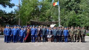 Sărbătoare pentru militarii de la Mărculeşti. Baza de Aviaţie Decebal a împlinit 26 de ani de activitate