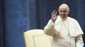 Papa Francisc a anunţat că va ridica 14 prelaţi romano-catolici la rang de cardinal
