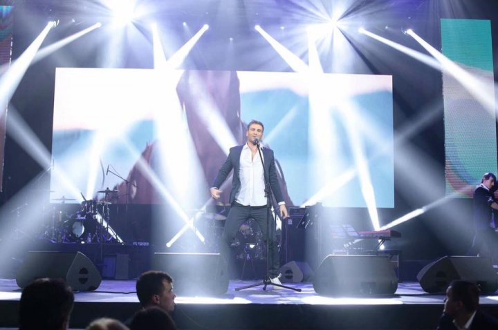 Concert inedit cu muzică uşoară pentru moldovenii din Sankt Petersburg. Ionel Istrati va susţine un concert de zile mari