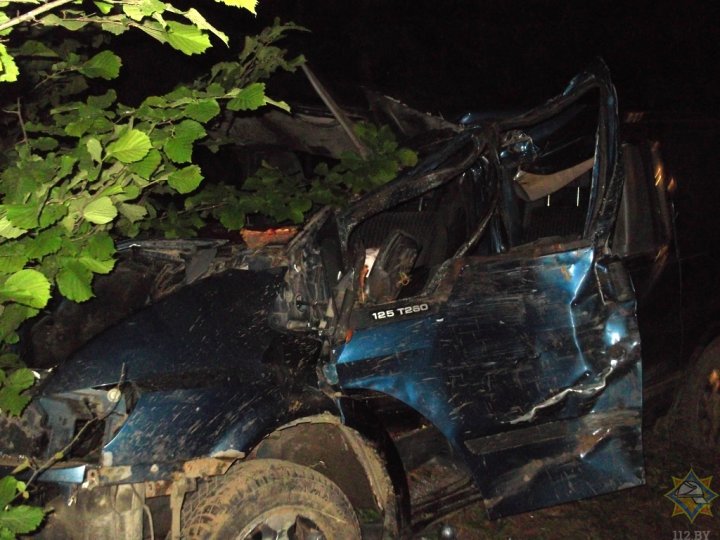 Accident cu moldoveni în Belarus. O persoană şi-a pierdut viaţa (FOTO)