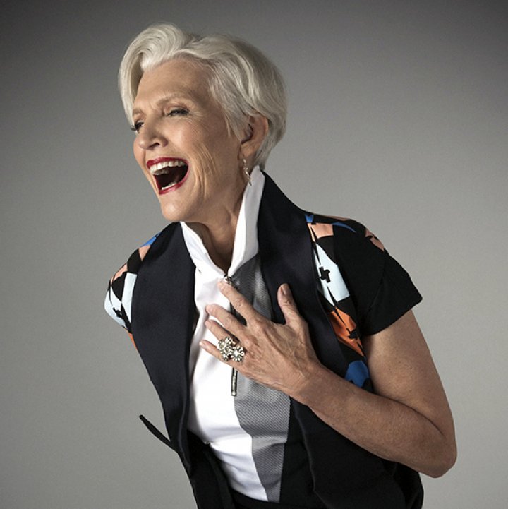 Mama patronului Tesla, model la 70 de ani. Cum arată Maye Musk