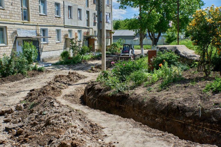 Marea reparaţie a drumurilor de la Orhei este în toi. Autorităţile vor asfalta peste doi kilometri din strada Vasile Lupu