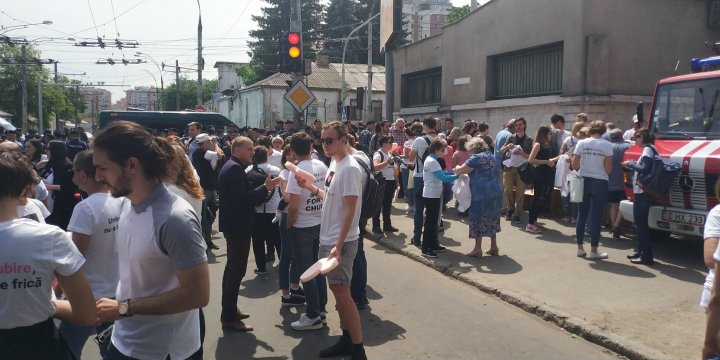 Fără Frică de iubire. Astăzi la Chişinău SE DESFĂŞOARĂ marşul LGBT (GALERIE FOTO/VIDEO)