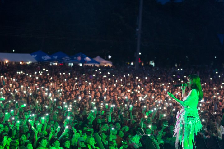 Concert SPECTACULOS de 9 mai în PMAN. Peste 50.000 de oameni au venit la eveniment (FOTOREPORT)