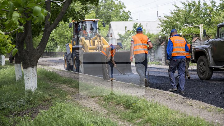 Drumuri mai bune şi la Orhei. În satele Jora de Mijloc şi Jora de Sus a fost asfaltat şi reabilitate trotuarele