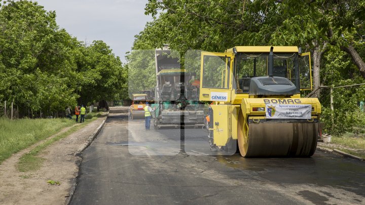 Drumuri mai bune şi la Orhei. În satele Jora de Mijloc şi Jora de Sus a fost asfaltat şi reabilitate trotuarele