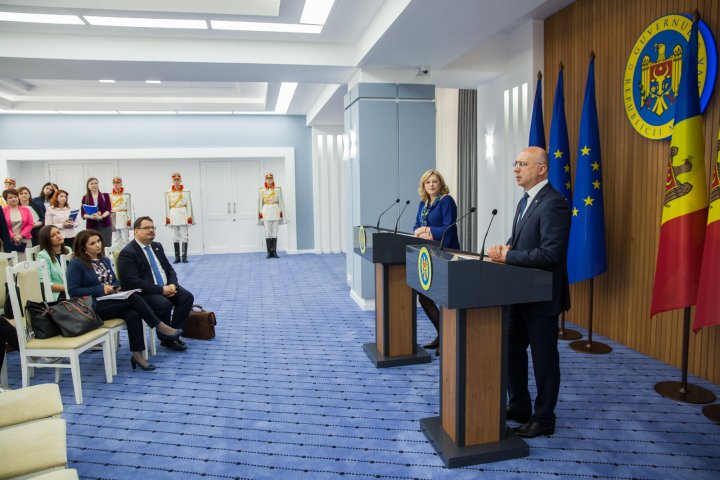 Comisarul european pentru Politici Regionale, Corina Creţu: Paşii făcuţi de Moldova pe drumul spre reformă a ţării sunt recunoscuţi la Bruxelles