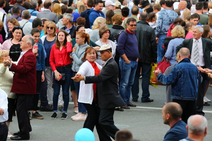 Spectacol de amploare de 9 mai la Chişinău (LIVE VIDEO)