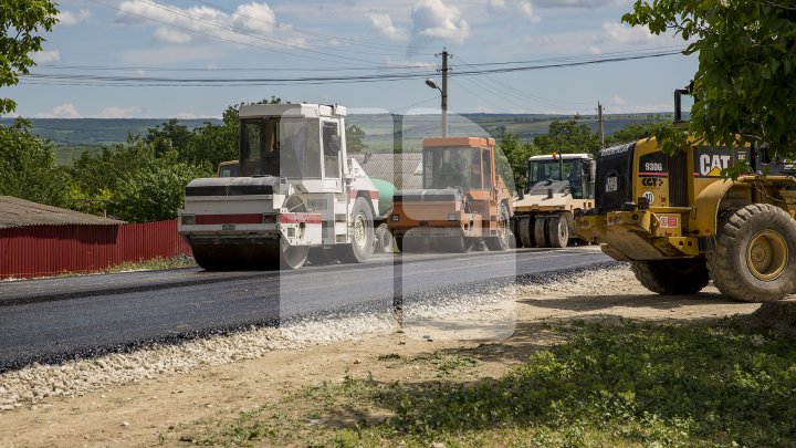 Programul Drumuri bune pentru Moldova: Străzile din raionul Nisporeni sunt asfaltate