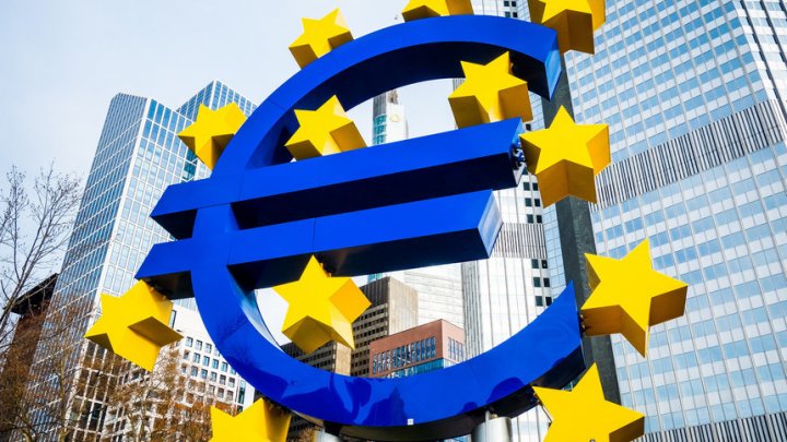 Italienii doresc în majoritate ca ţara să rămână în zona euro