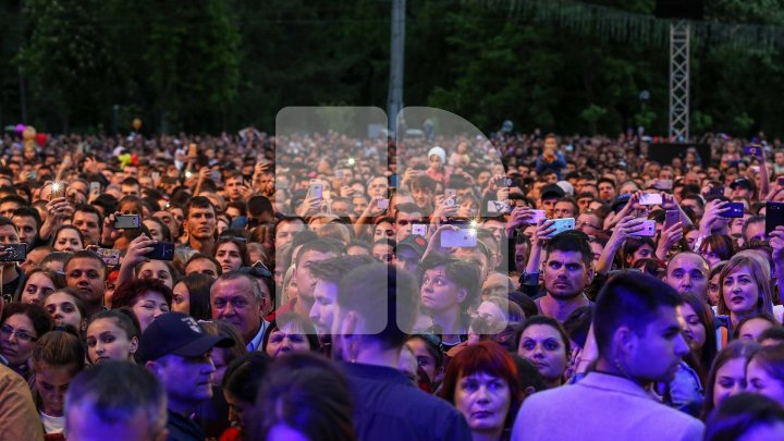 Peste 50.000 de oameni, prezenţi la CONCERTUL DE EXCEPŢIE în PMAN. Nikolai Baskov, Irina Rimes, Blue au făcut spectacol (FOTO/VIDEO)