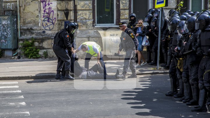 Fără Frică de iubire. Astăzi la Chişinău SE DESFĂŞOARĂ marşul LGBT (GALERIE FOTO/VIDEO)