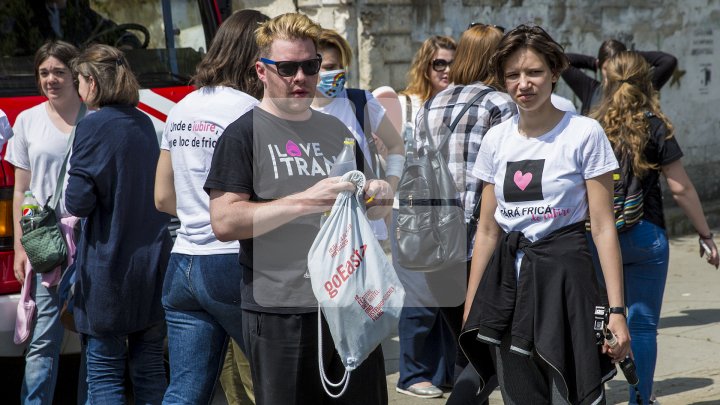 Fără Frică de iubire. Astăzi la Chişinău SE DESFĂŞOARĂ marşul LGBT (GALERIE FOTO/VIDEO)