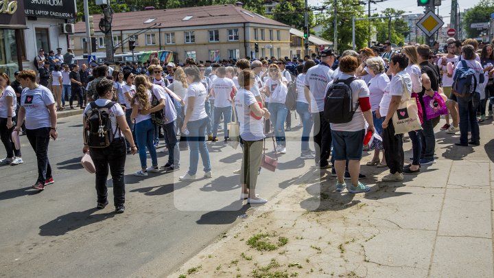 Fără Frică de iubire. Astăzi la Chişinău SE DESFĂŞOARĂ marşul LGBT (GALERIE FOTO/VIDEO)