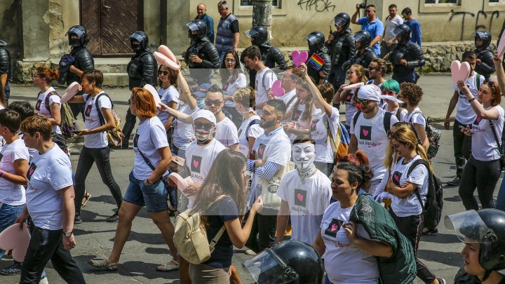 Fără Frică de iubire. Astăzi la Chişinău SE DESFĂŞOARĂ marşul LGBT (GALERIE FOTO/VIDEO)