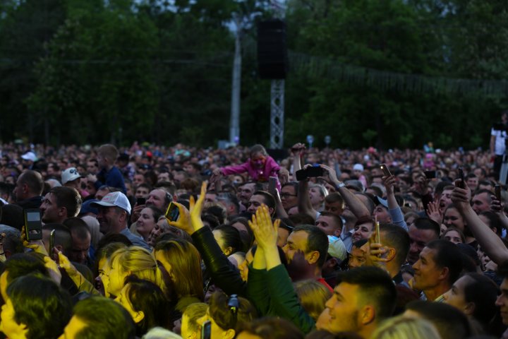 Peste 50.000 de oameni, prezenţi la CONCERTUL DE EXCEPŢIE în PMAN. Nikolai Baskov, Irina Rimes, Blue au făcut spectacol (FOTO/VIDEO)