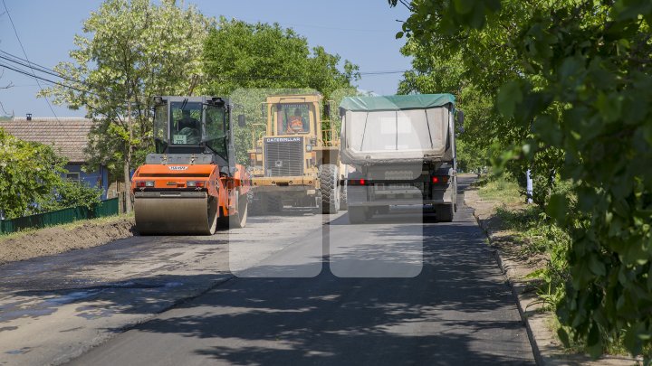 Programul Drumuri bune pentru Moldova: Încă trei sate din raionul Cimişlia se bucură de şosele renovate