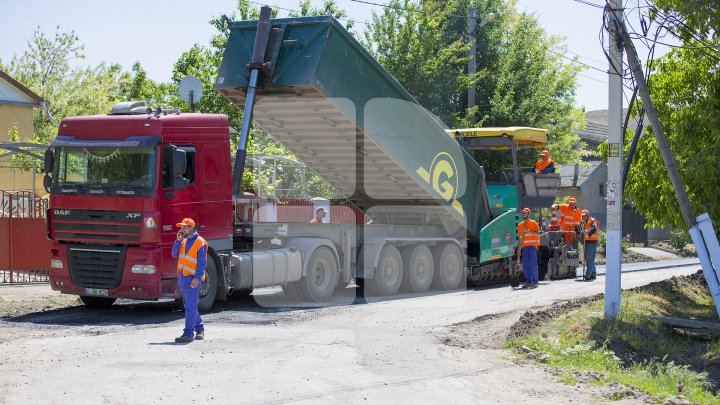 Programul Drumuri bune pentru Moldova: Încă trei sate din raionul Cimişlia se bucură de şosele renovate