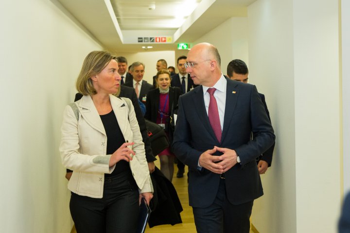 Filip, în dialog cu Federica Mogherini: Vom depune toate eforturile pentru a demonstra cetățenilor beneficiile Acordului de Asociere RM-UE