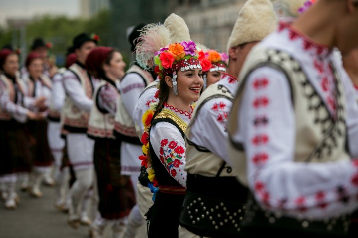 Concert SPECTACULOS de 9 mai în PMAN. Peste 50.000 de oameni au venit la eveniment (FOTOREPORT)