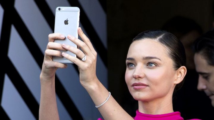 Topmodelul Miranda Kerr a născut un băiat. E primul copil cu Evan Spiegel