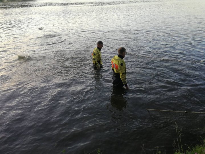 JALE MARE în satul Pohrebeni. Copiii înecaţi în iaz sunt fraţi. DETALII despre nenorocirea din Duminica Mare