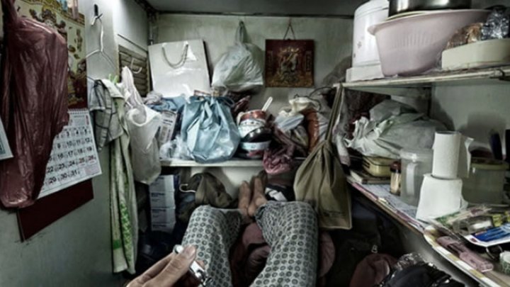 GREU DE IMAGINAT! Cum arată viaţa în cele mai mici apartamente din lume (FOTO)