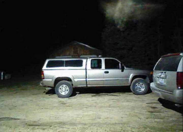 Rugăciunile i-au fost auzite. Un bărbat a surprins un ÎNGER deasupra maşinii sale (FOTO)