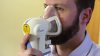 Un inginer britanic a inventat aparatul care depistează cancerul prin respirație
